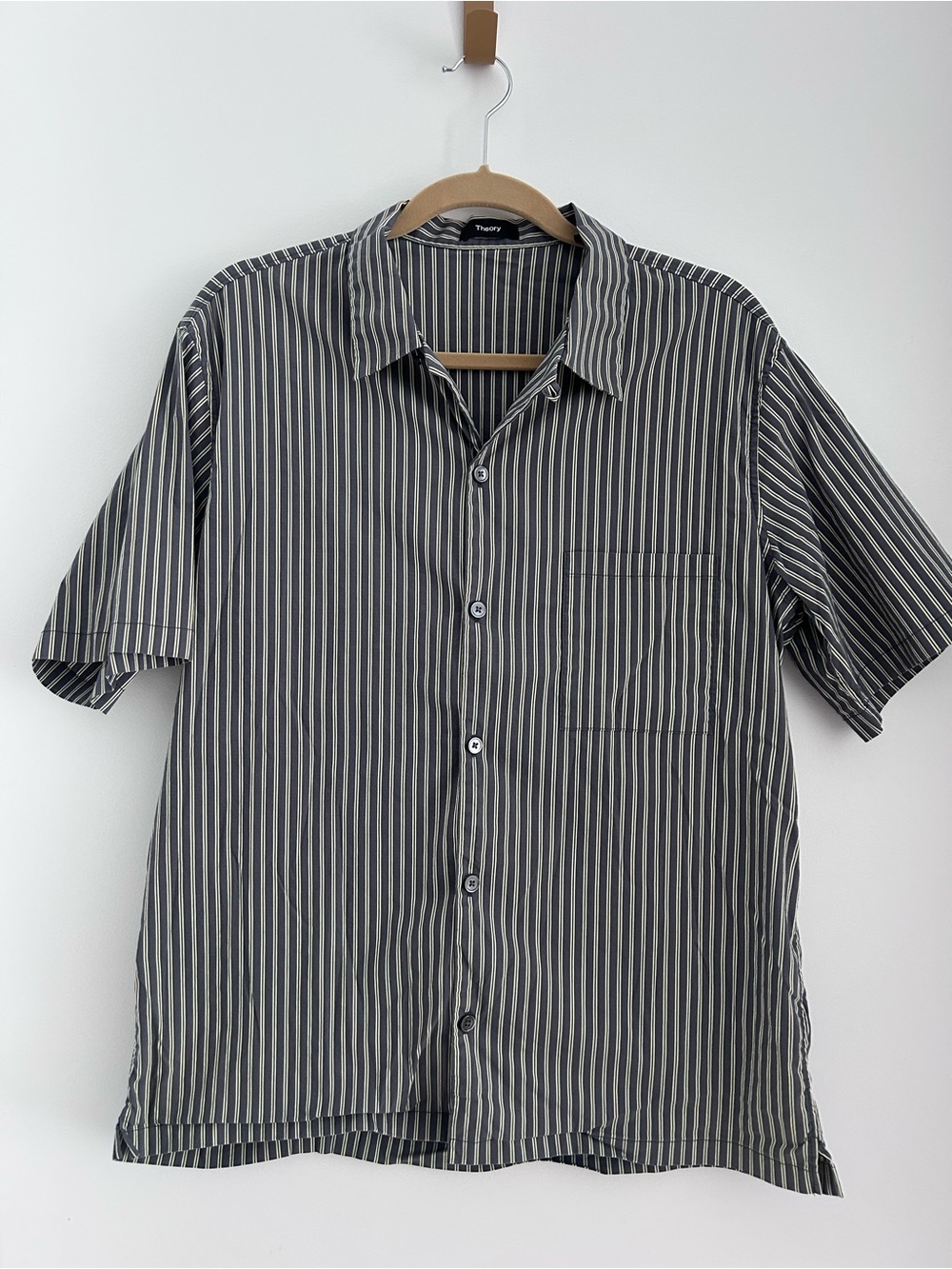 THEORY Men's Short Sleeve Striped Grey & Yellow Button-Up Shirt